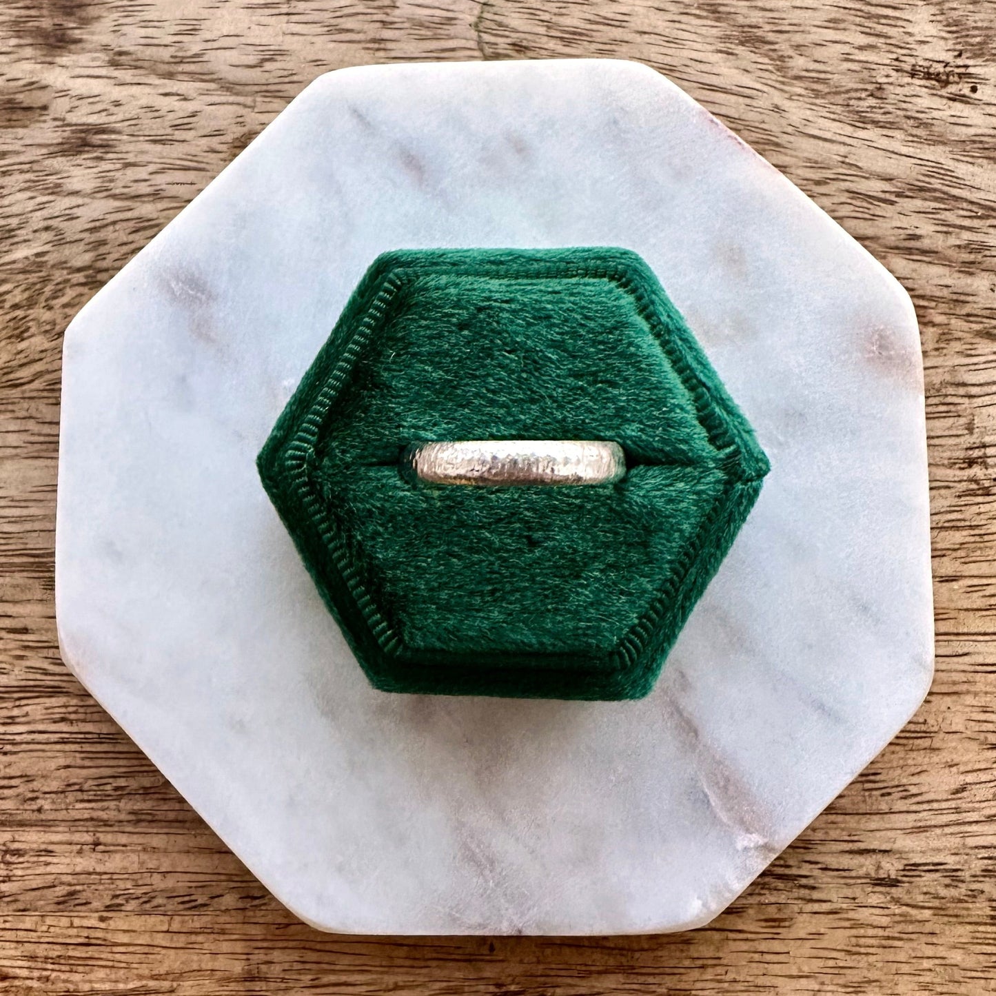 Bark Textured Thumb Ring