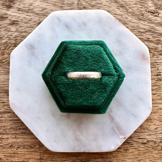 Bark Textured Thumb Ring