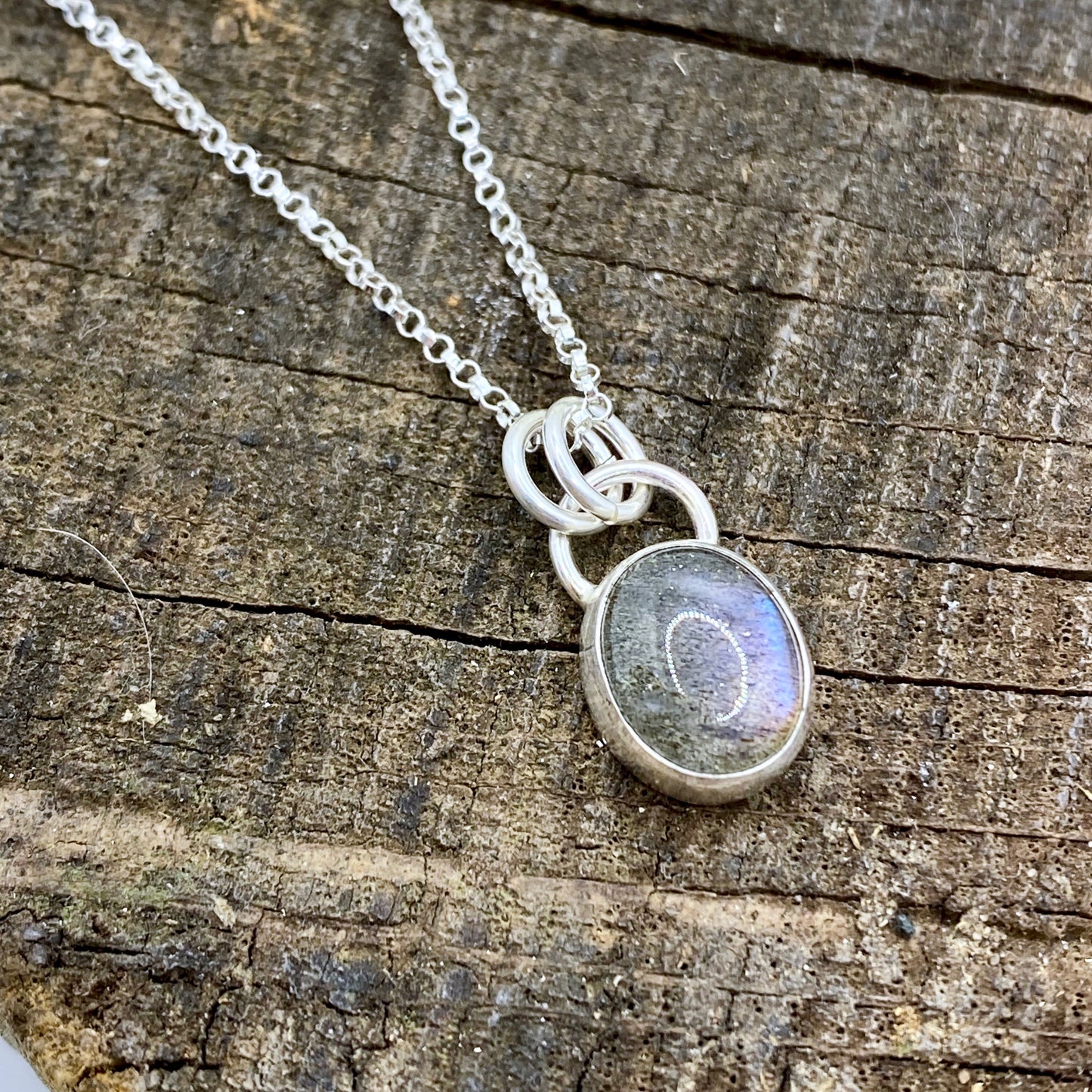 Purple Labradorite Oval Necklace