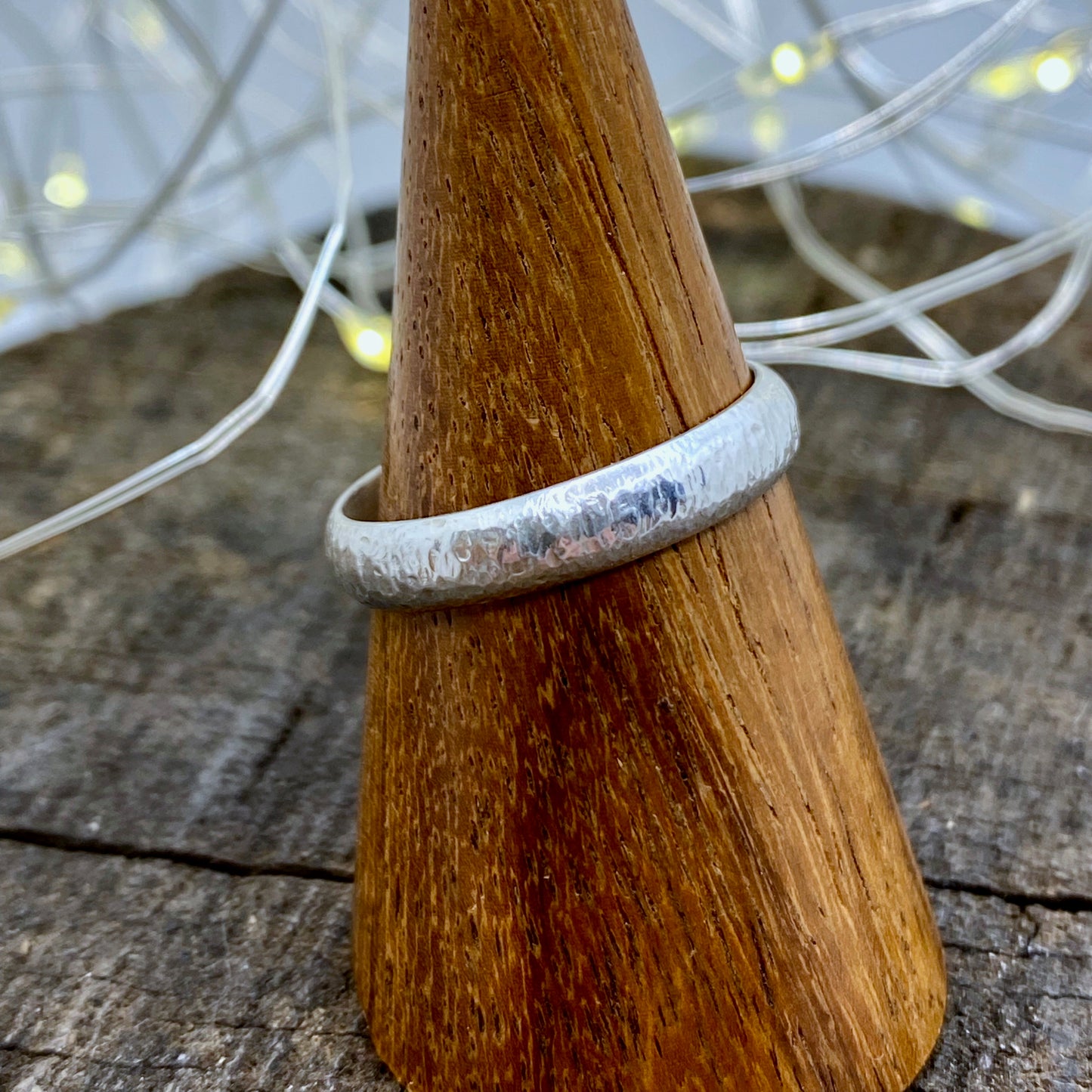 Bark Textured Thumb Ring