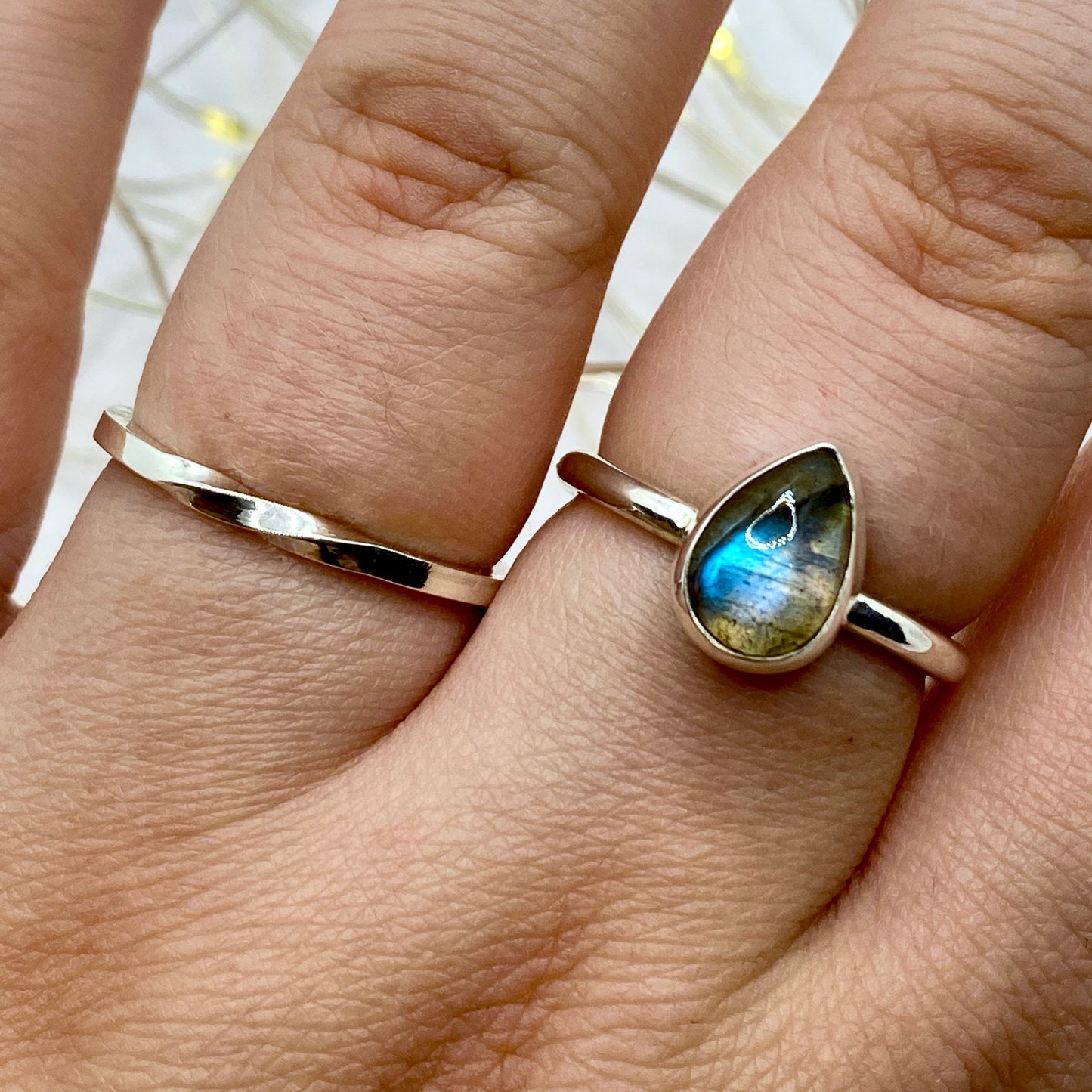 Twist Ring Band